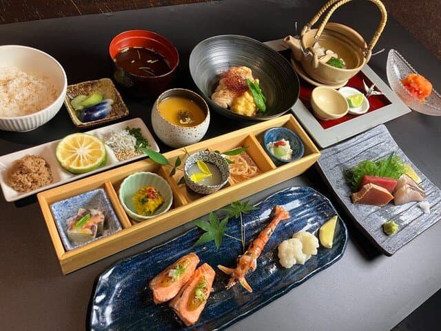 restaurant
